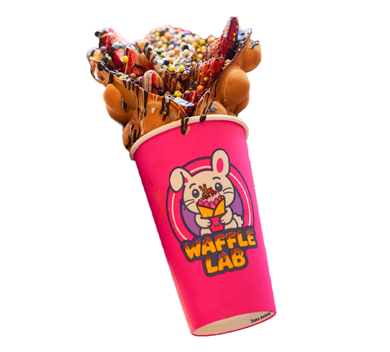 Waffle Lab Çorlu bardak waffle – çikolata soslu, taze meyveli